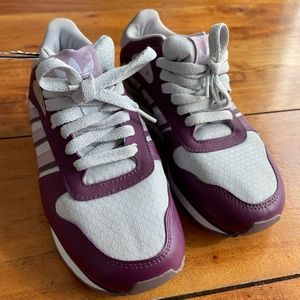 NWT! Adidas ZX 503 J Sneakers
